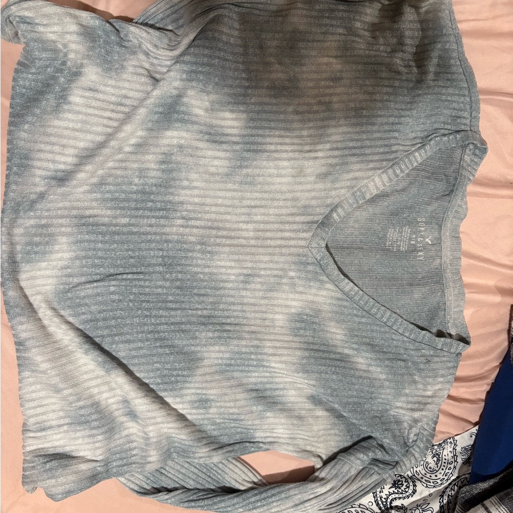 Gray Ribbed V-Neck Sweater